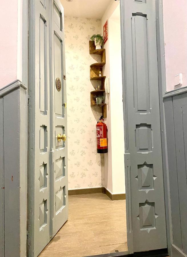 Apartamentos Fuencarral Мадрид Екстер'єр фото